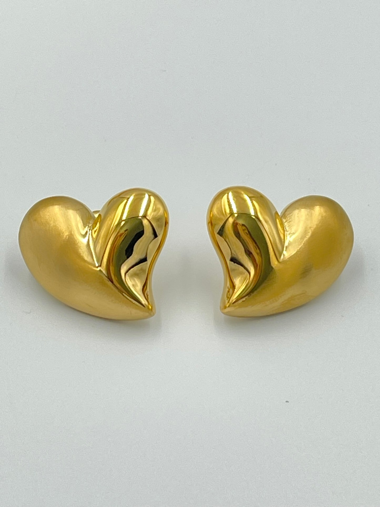 Minimalist Heart Earrings