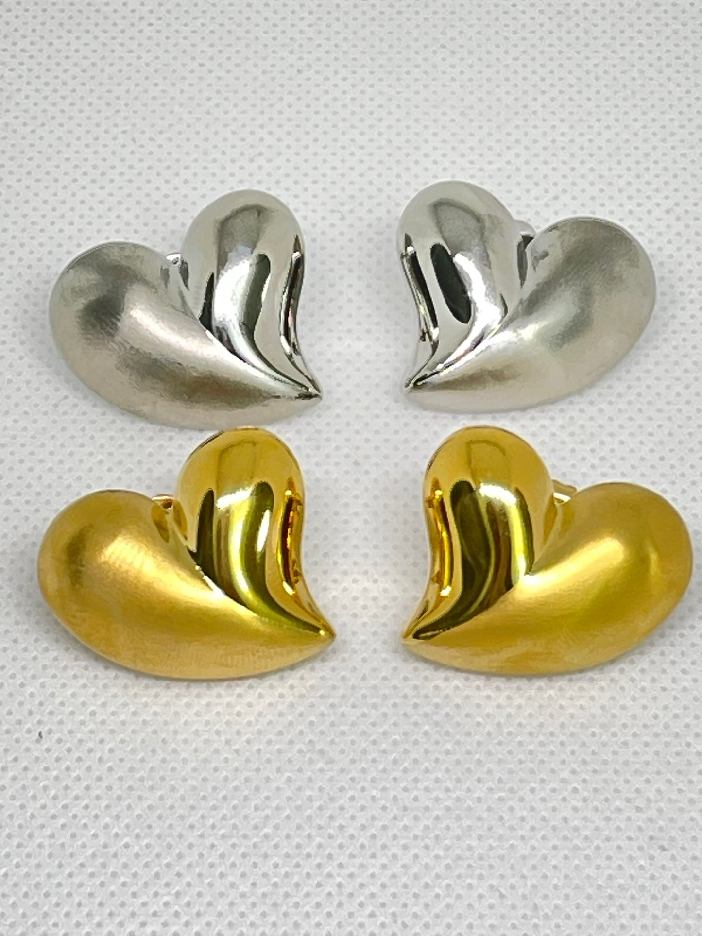 Minimalist Heart Earrings