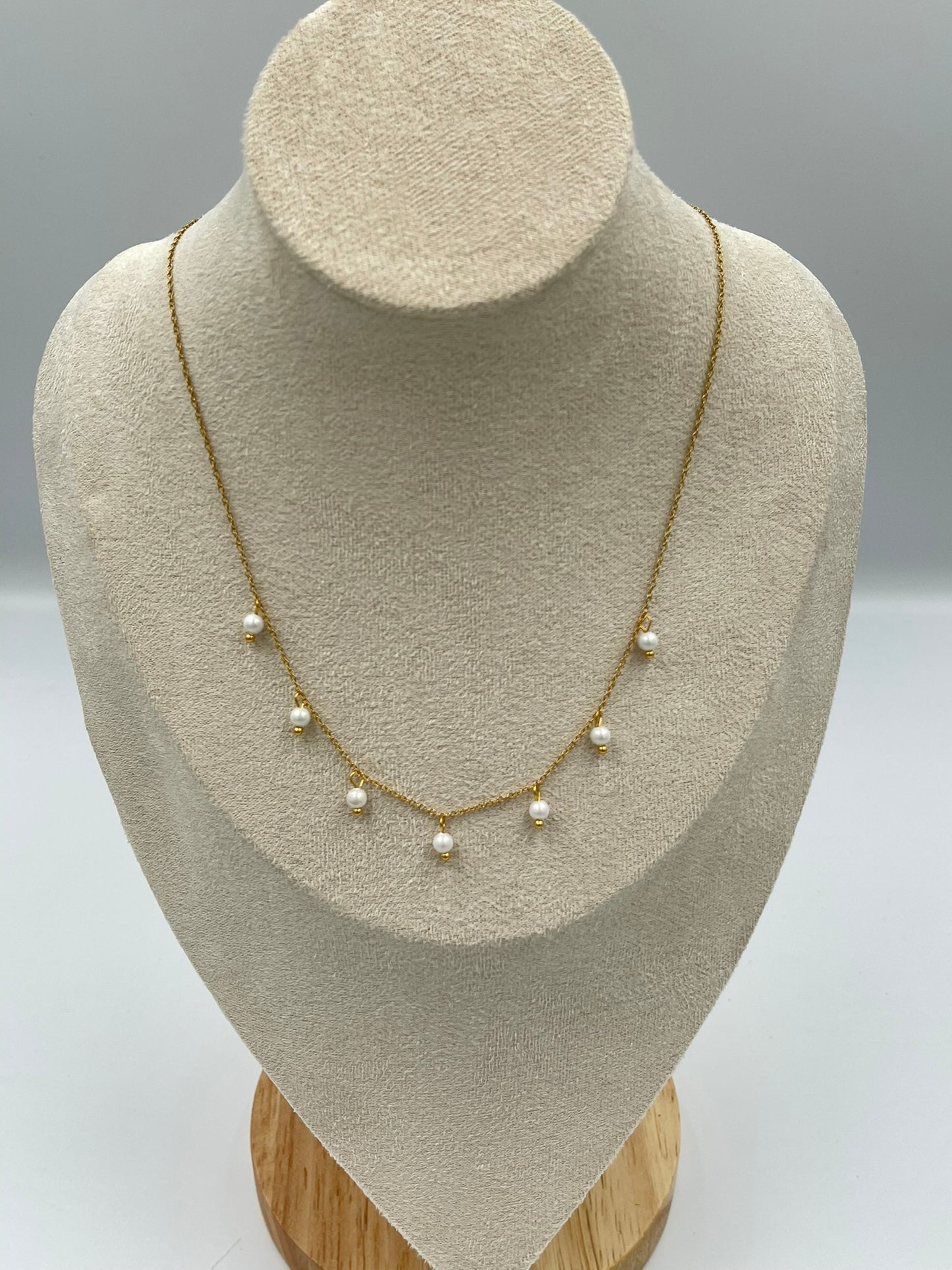 Small Millet Pearl Tassels Necklace