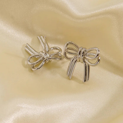 Double layered Bow Earring