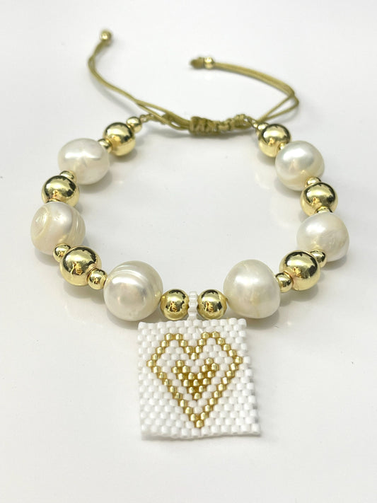 Miyuki and Pearl Bracelet